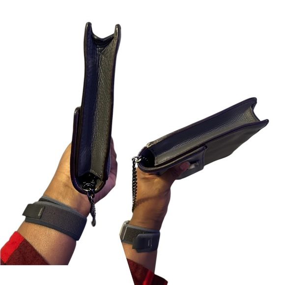 MARC BY MARC JACOBS BLUE AND GRAY CLUTCH WITH DUST BAG - Picture 9 of 15